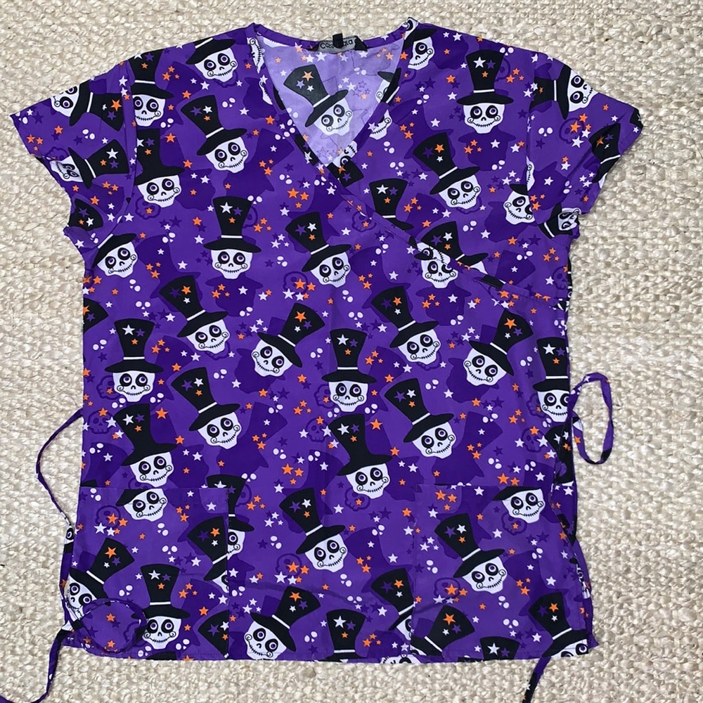 Donated NWOT Halloween Scrub Top Small Cassandra O